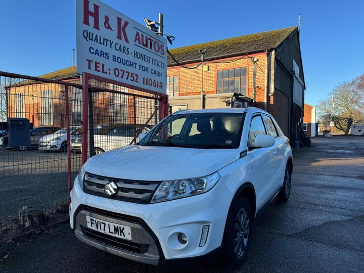 Suzuki Vitara 1.6 SZ4 Euro 6 (s/s) 5dr Suzuki Vitara 1.6 SZ4 Euro 6 (s/s) 5dr