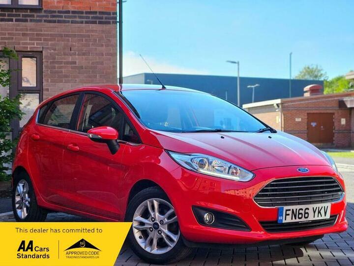 Ford Fiesta 1.0T EcoBoost Zetec Euro 6 (s/s) 5dr