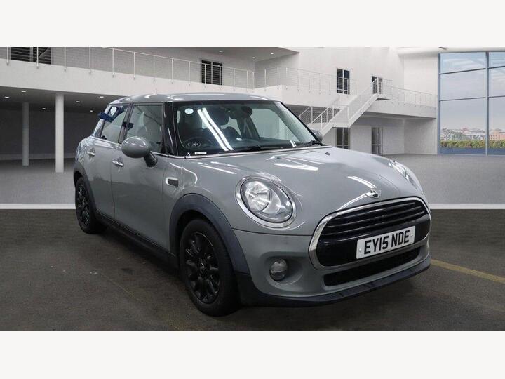 MINI Hatch 1.5 Cooper Euro 6 (s/s) 5dr
