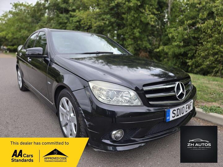 Mercedes-Benz C Class 2.1 C200 CDI BlueEfficiency Sport Auto Euro 5 4dr Mercedes-Benz C Class 2.1 C200 CDI BlueEfficiency Sport Auto Euro 5 4dr