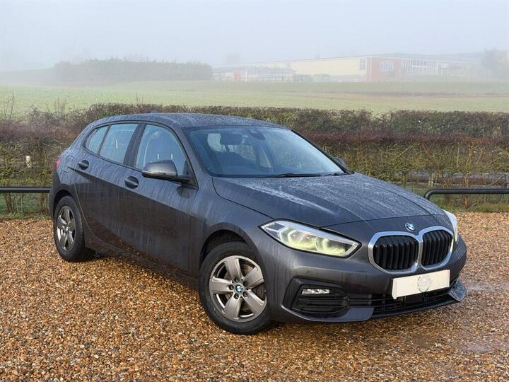 BMW 1 Series 1.5 118i SE Euro 6 (s/s) 5dr