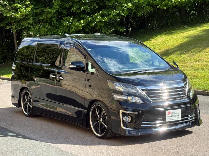 Toyota Vellfire 2.4 GOLDEN EYES TWIN SUNROOF PETROL AUTO