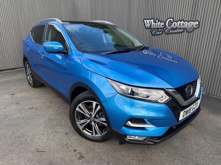 Nissan Qashqai 1.2 DIG-T N-Connecta Euro 6 (s/s) 5dr
