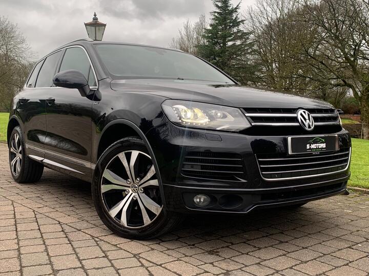 Volkswagen Touareg 3.0 TDI V6 BlueMotion Tech R-Line Tiptronic 4WD Euro 5 (s/s) 5dr