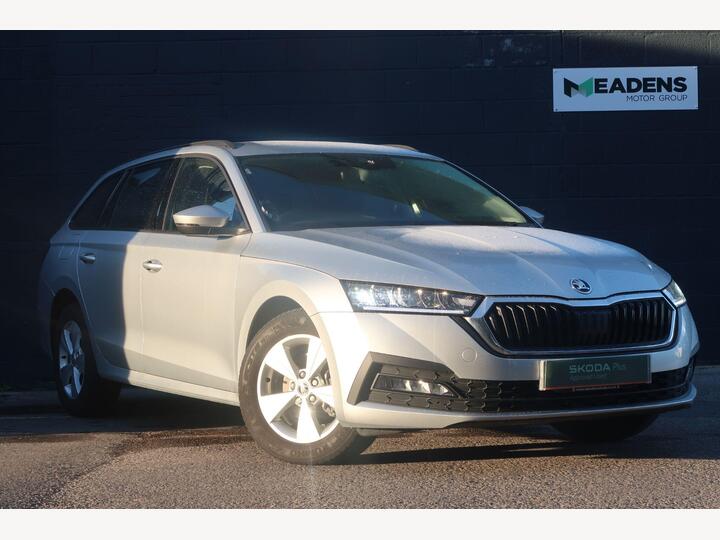 Skoda Octavia 1.0 TSI E-TEC MHEV SE DSG Euro 6 (s/s) 5dr Skoda Octavia 1.0 TSI E-TEC MHEV SE DSG Euro 6 (s/s) 5dr