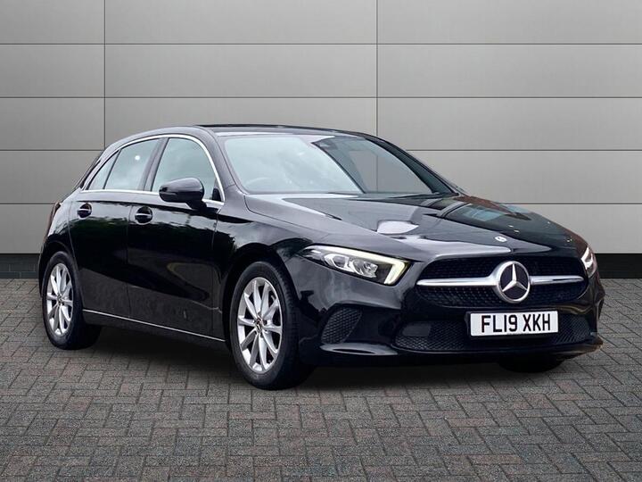 Mercedes-Benz A Class 1.5 A180d Sport 7G-DCT Euro 6 (s/s) 5dr Mercedes-Benz A Class 1.5 A180d Sport 7G-DCT Euro 6 (s/s) 5dr