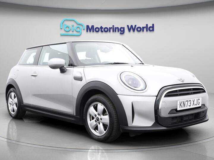 MINI Hatch 1.5 Cooper Classic Steptronic Euro 6 (s/s) 3dr