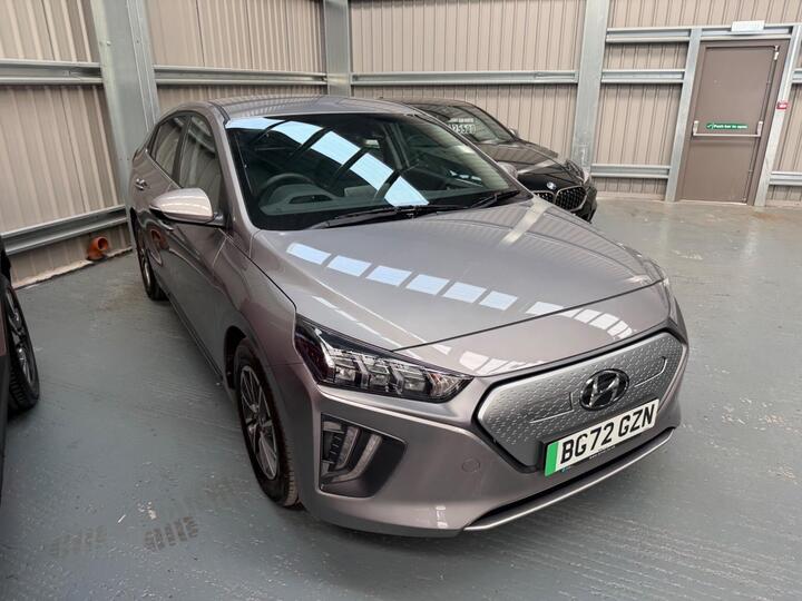 Hyundai IONIQ 38.3kWh Premium Auto 5dr