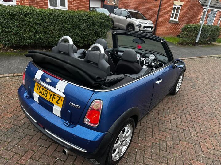 MINI Convertible 1.6 Cooper Euro 3 2dr
