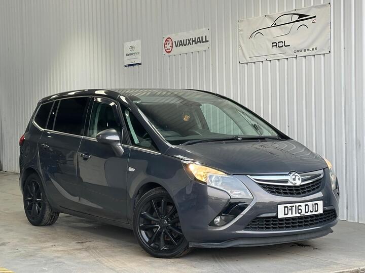 Vauxhall Zafira Tourer 2.0 CDTi Elite Euro 6 (s/s) 5dr Vauxhall Zafira Tourer 2.0 CDTi Elite Euro 6 (s/s) 5dr