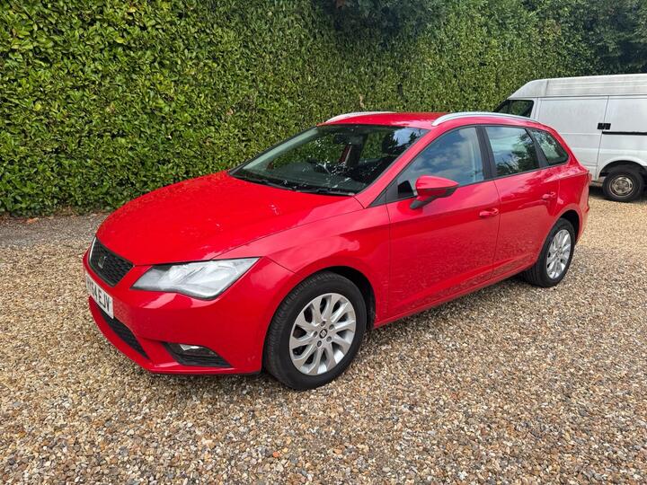 SEAT Leon 1.6 TDI CR SE Sport Tourer Euro 5 (s/s) 5dr