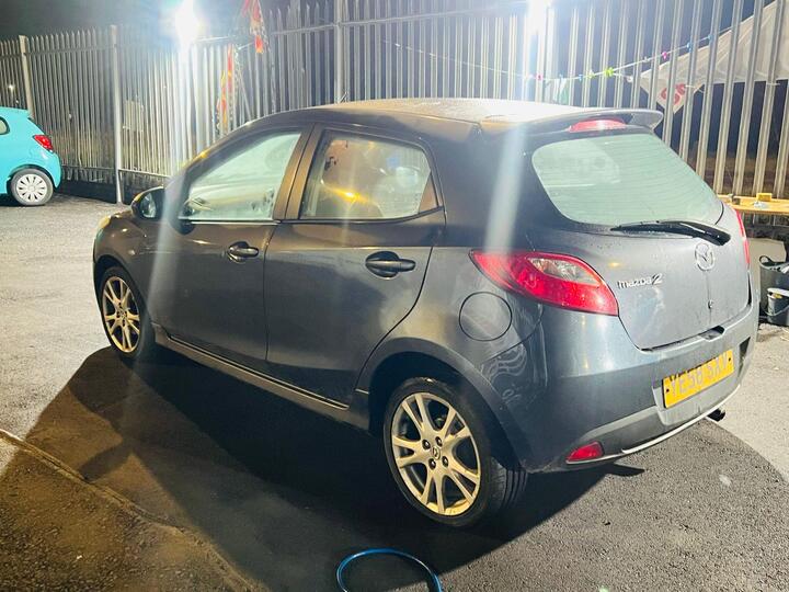 Mazda Mazda2 1.5 Sport Euro 4 5dr Mazda Mazda2 1.5 Sport Euro 4 5dr