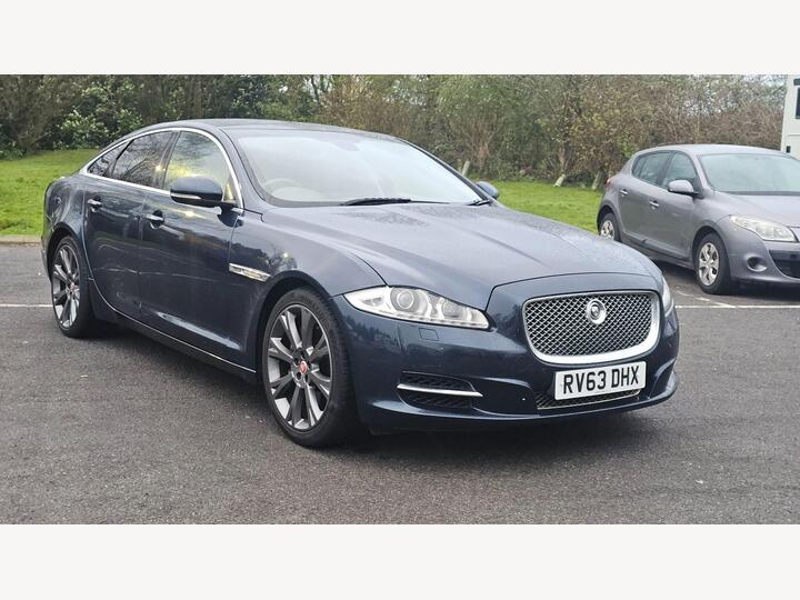 Jaguar XJ 3.0d V6 Portfolio Auto Euro 5 (s/s) 4dr