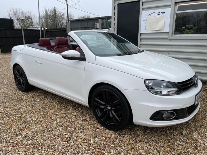 Volkswagen Eos 2.0 TDI BlueMotion Tech Sport Cabriolet Euro 5 (s/s) 2dr