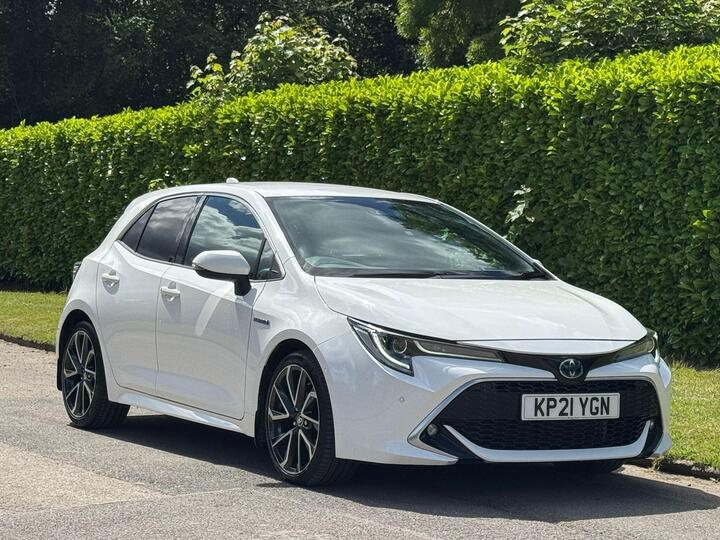 Toyota Corolla 2.0 VVT-h Excel CVT Euro 6 (s/s) 5dr Toyota Corolla 2.0 VVT-h Excel CVT Euro 6 (s/s) 5dr
