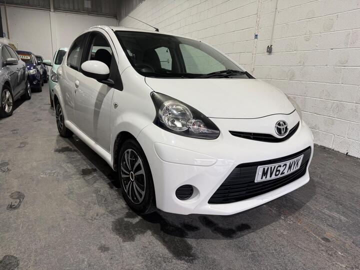 Toyota AYGO 1.0 VVT-i Ice MultiMode Euro 5 5dr