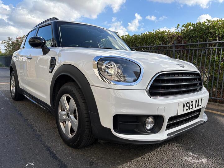 MINI Countryman 1.5 Cooper Classic Euro 6 (s/s) 5dr