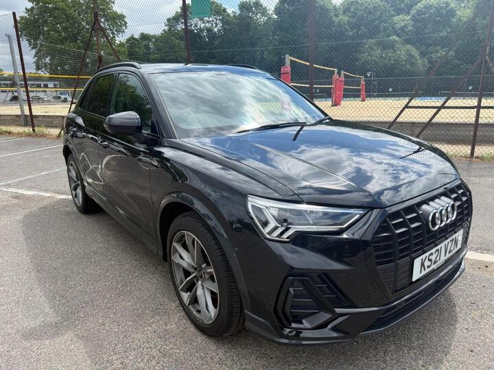 Audi Q3 1.5 TFSI CoD 35 Black Edition S Tronic Euro 6 (s/s) 5dr
