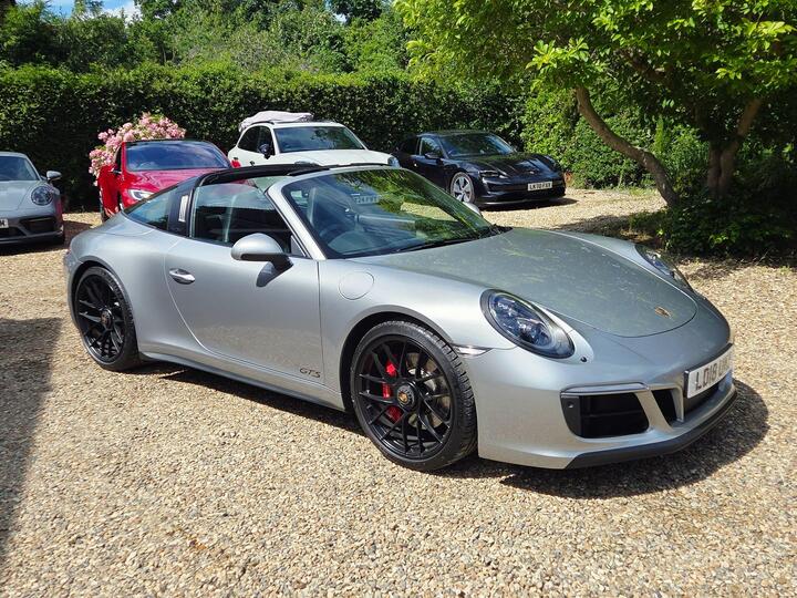 Porsche 911 3.0T 991 4 GTS Targa PDK 4WD Euro 6 (s/s) 2dr
