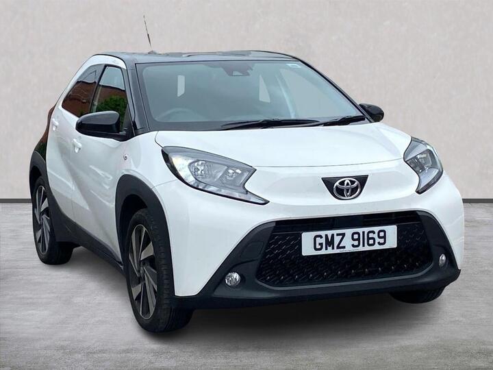Toyota AYGO X 1.0 VVT-i Edge X-shift Euro 6 (s/s) 5dr Toyota AYGO X 1.0 VVT-i Edge X-shift Euro 6 (s/s) 5dr