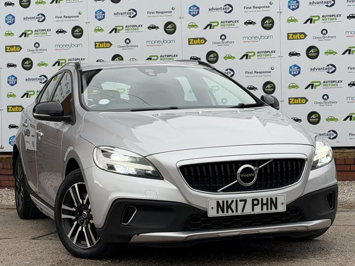Volvo V40 Cross Country 2.0 D2 Nav Plus Euro 6 (s/s) 5dr