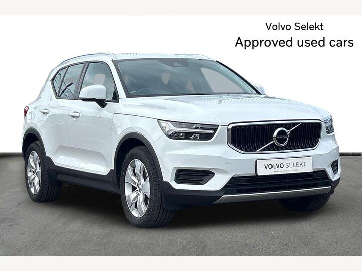 Volvo XC40 2.0 B4 MHEV Momentum Auto Euro 6 (s/s) 5dr