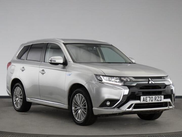 Mitsubishi Outlander 2.4h TwinMotor 13.8kWh Design CVT 4WD Euro 6 (s/s) 5dr