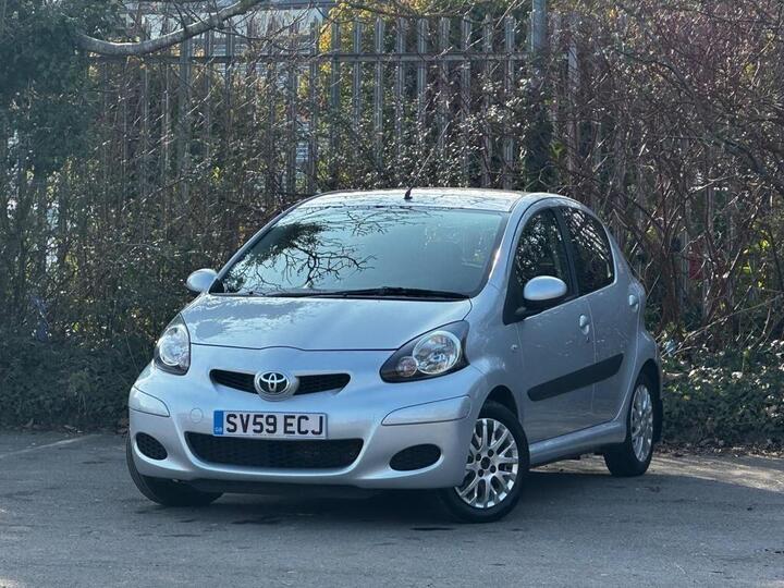 Toyota AYGO 1.0 VVT-i Platinum Euro 4 5dr