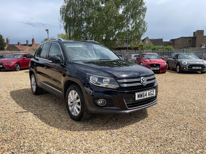 Volkswagen Tiguan 2.0 TDI BlueMotion Tech Match 4WD Euro 5 (s/s) 5dr
