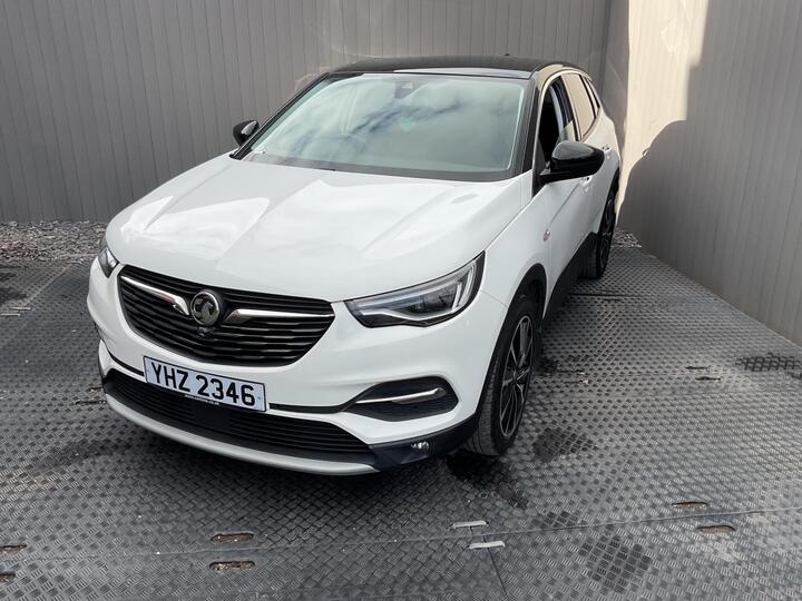 Vauxhall Grandland X 1.2 Turbo Ultimate Euro 6 (s/s) 5dr