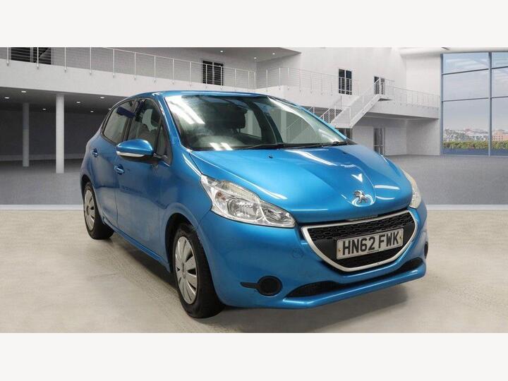 Peugeot 208 1.2 VTi Access+ Euro 5 5dr