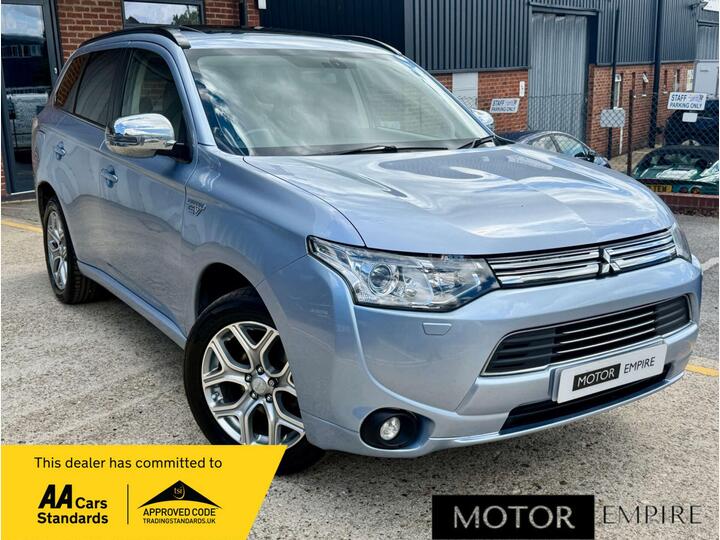 Mitsubishi OUTLANDER 2.0h 12kWh GX4h CVT 4WD Euro 5 (s/s) 5dr