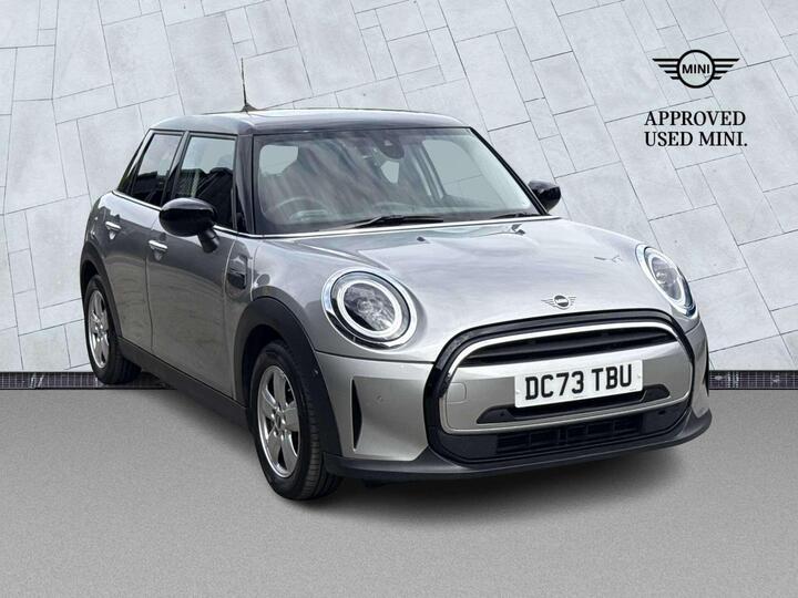 MINI Hatch 1.5C Classic Steptronic Euro 6 (s/s) 5dr