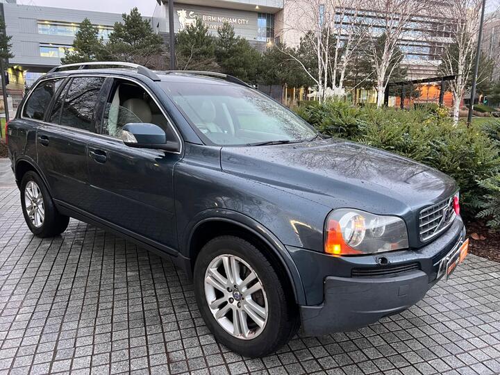 Volvo XC90 2.4 D5 SE Lux Geartronic AWD 5dr