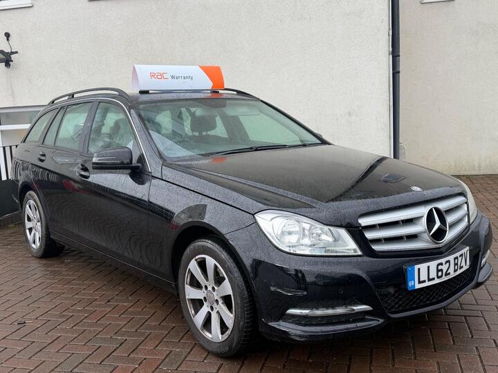 Mercedes-Benz C Class 2.1 C200 CDI BlueEfficiency Executive SE Euro 5 (s/s) 5dr