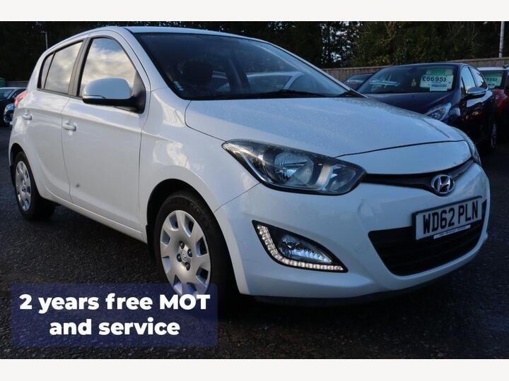 Hyundai I20 0.0L 2 Years FREE MOT & Service Included Hyundai I20 0.0L 2 Years FREE MOT & Service Included