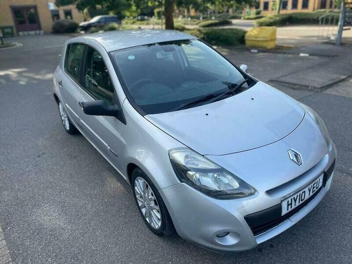 Renault Clio 1.2 TCe Dynamique Euro 4 5dr Renault Clio 1.2 TCe Dynamique Euro 4 5dr
