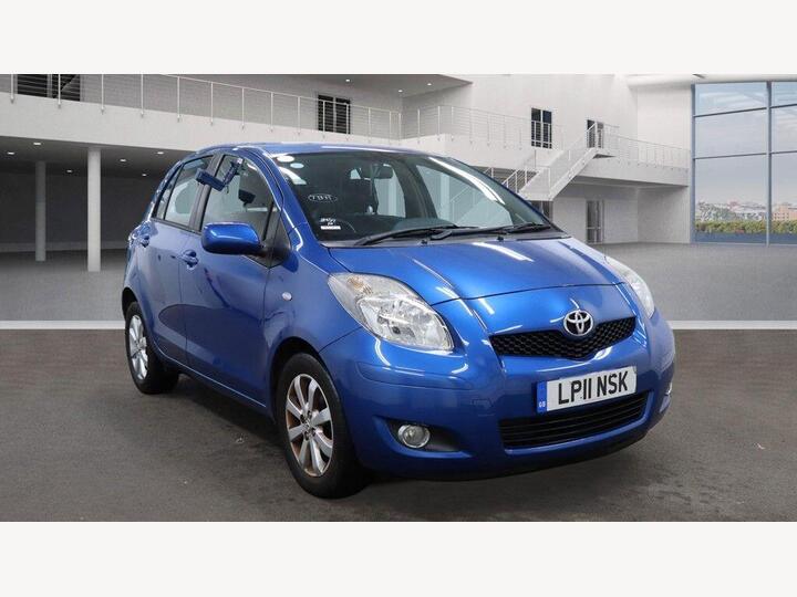 Toyota Yaris 1.33 Dual VVT-i T Spirit Euro 5 (s/s) 5dr