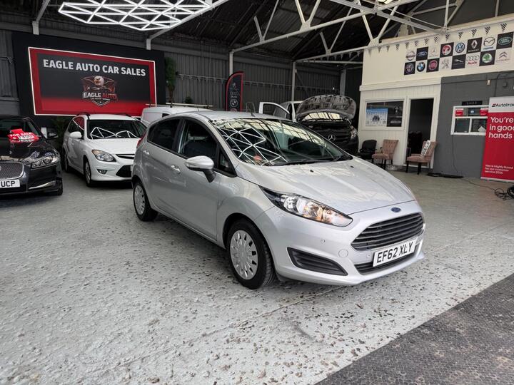 Ford Fiesta 1.6 TDCi ECOnetic Style Euro 5 (s/s) 5dr