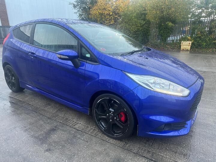 Ford Fiesta 1.6T EcoBoost ST-2 Euro 6 3dr