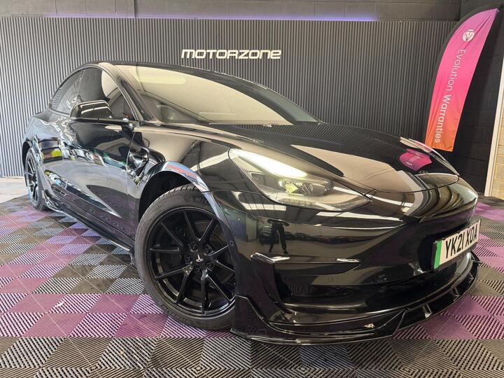 Tesla Model 3 Standard Range Plus Auto RWD 4dr