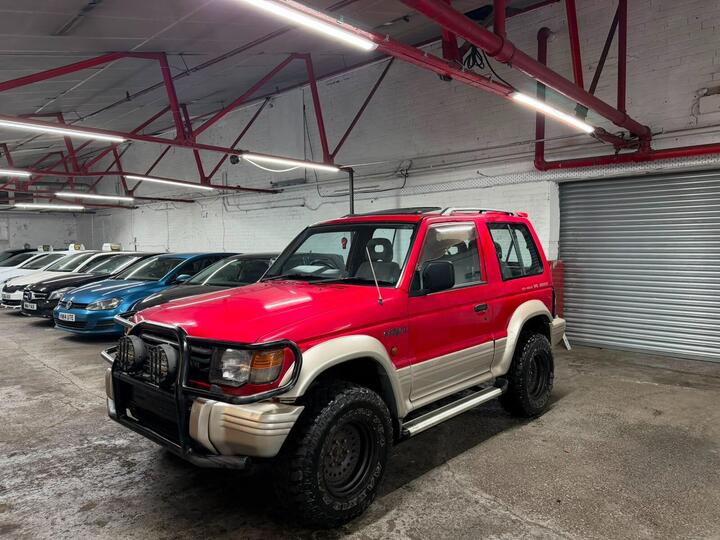 Mitsubishi Shogun 3.0 V6 24v GLS 3dr