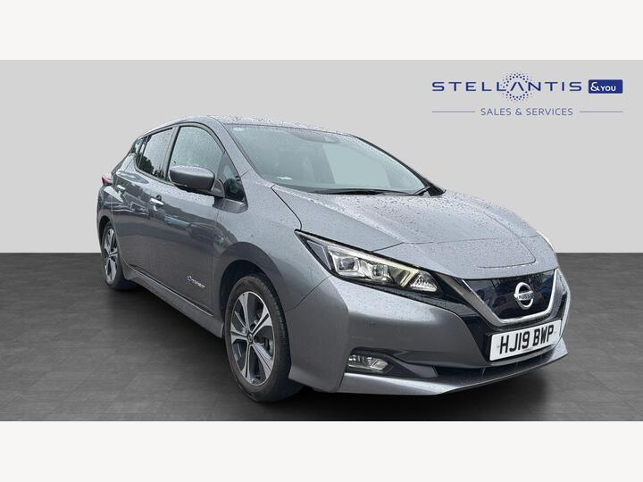 Nissan Leaf 40kWh Tekna Auto 5dr