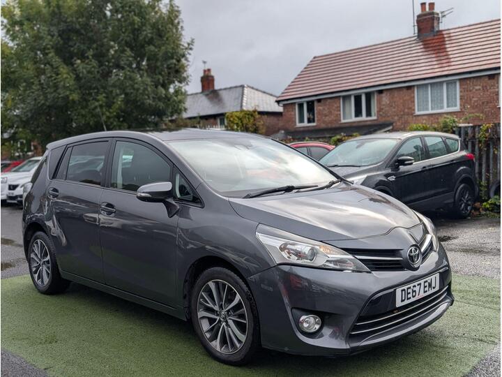 Toyota Verso 1.6 D-4D Design Euro 6 (s/s) 5dr (7 Seat) Toyota Verso 1.6 D-4D Design Euro 6 (s/s) 5dr (7 Seat)