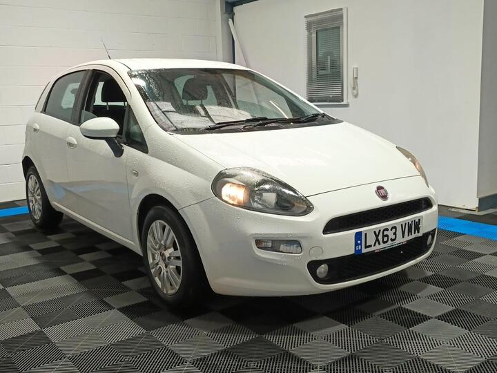 Fiat Punto 1.4 Easy Manual Euro 5 (s/s) 5dr