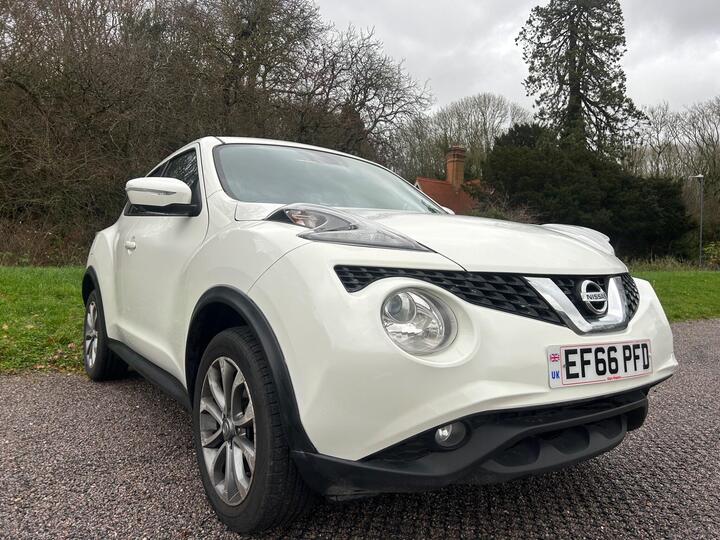 Nissan Juke 1.6 Tekna XTRON Euro 6 5dr