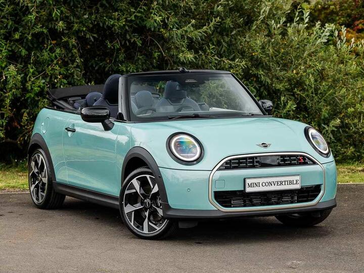MINI Cooper Convertible 2.0S Exclusive Steptronic Euro 6 (s/s) 2dr