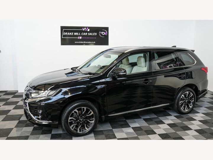 Mitsubishi OUTLANDER 2.0h 12kWh 5h CVT 4WD Euro 6 (s/s) 5dr