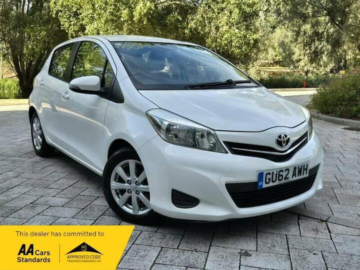 Toyota Yaris 1.33 Dual VVT-i TR Multidrive S Euro 5 5dr