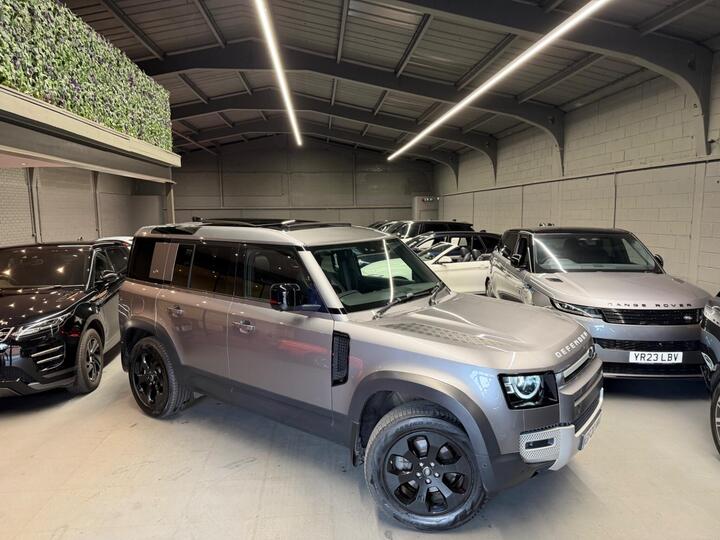 Land Rover Defender 110 2.0 SD4 SE Auto 4WD Euro 6 (s/s) 5dr